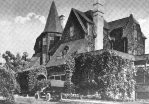 The Claremont Country Club that Roy and Hazle joined. Circa 1925-1926. Sadly it burned to the ground in 1927.