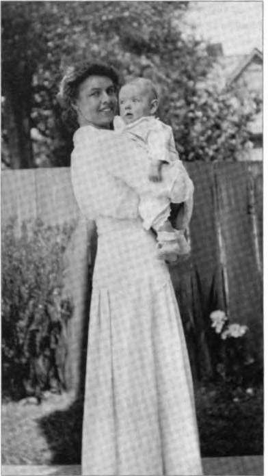 Hazle with their first born, Roy Lathrop Shurtleff (later changed to Lawton Lothrop), born 6 November 1914.
