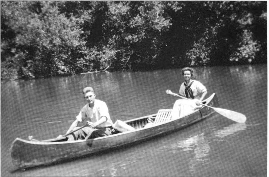 Young Hazle was never at a loss for boyfriends, in this case Ed Seagrave in the bow taking orders from Hazle in the driver's seat. Russian River, circa 1910.